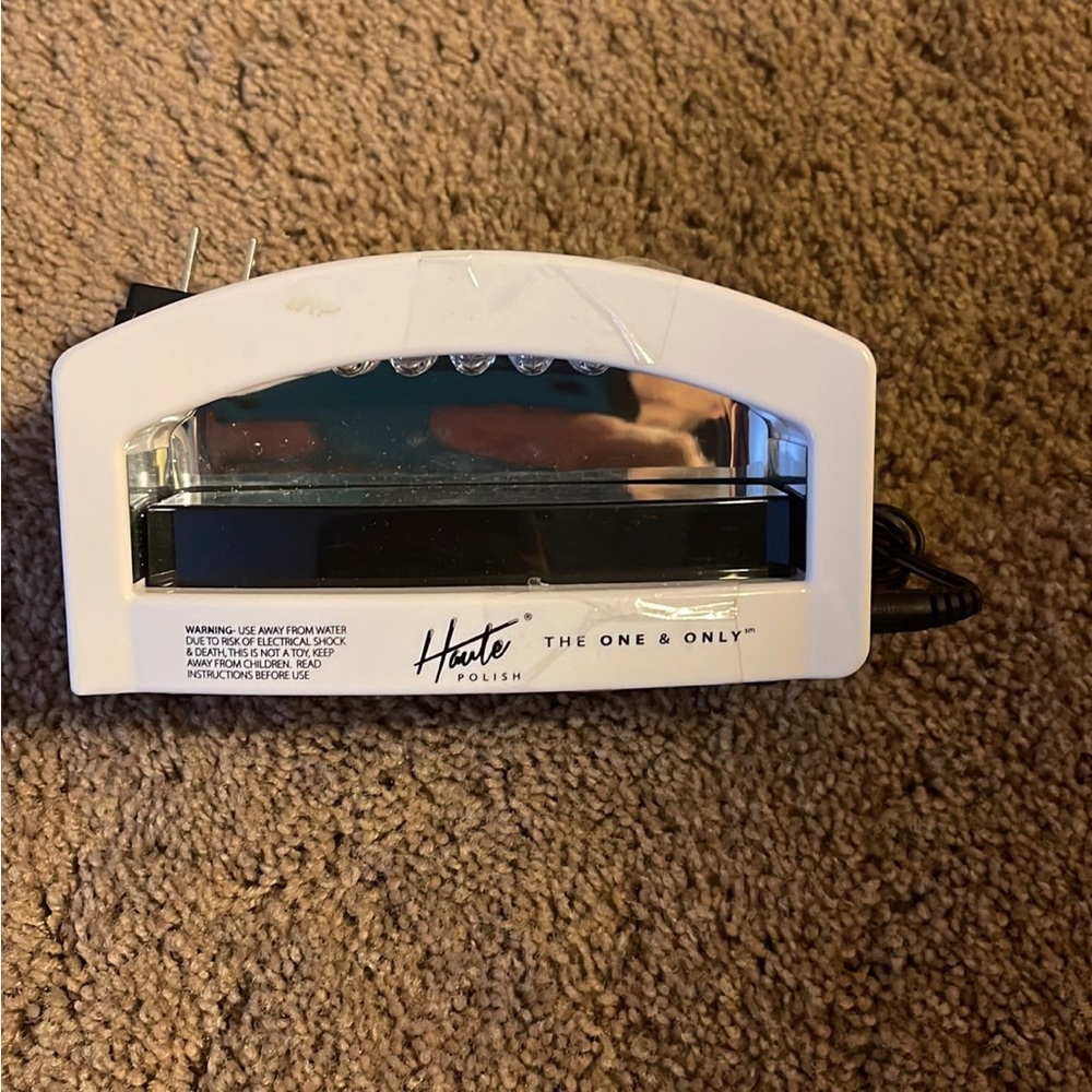 Haute Nail Dryer